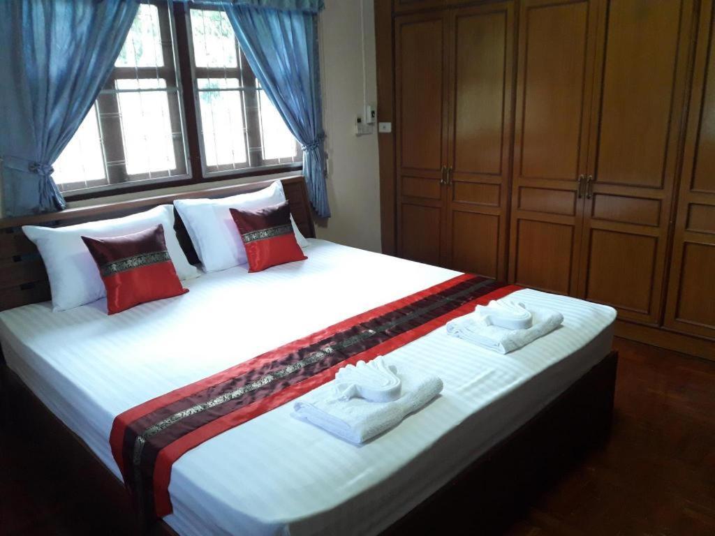 Oyo 769 Ban Thassanee Hotel Chiang Mai Buitenkant foto