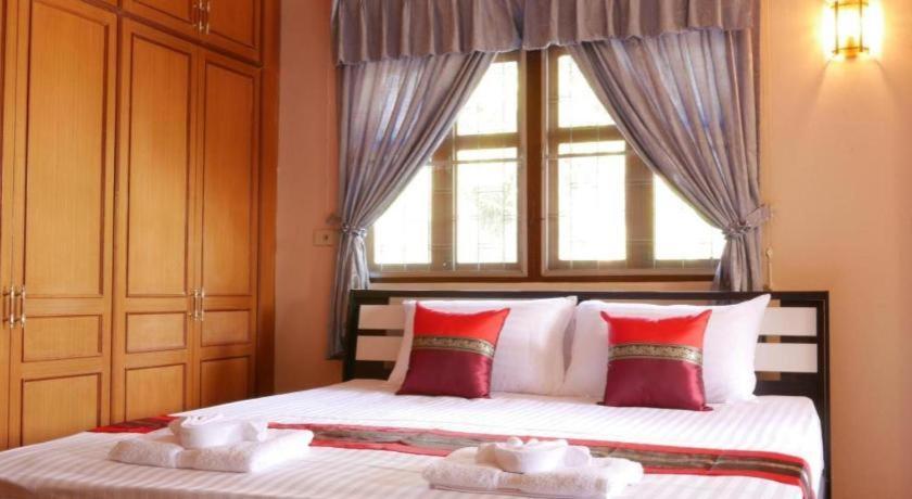 Oyo 769 Ban Thassanee Hotel Chiang Mai Buitenkant foto