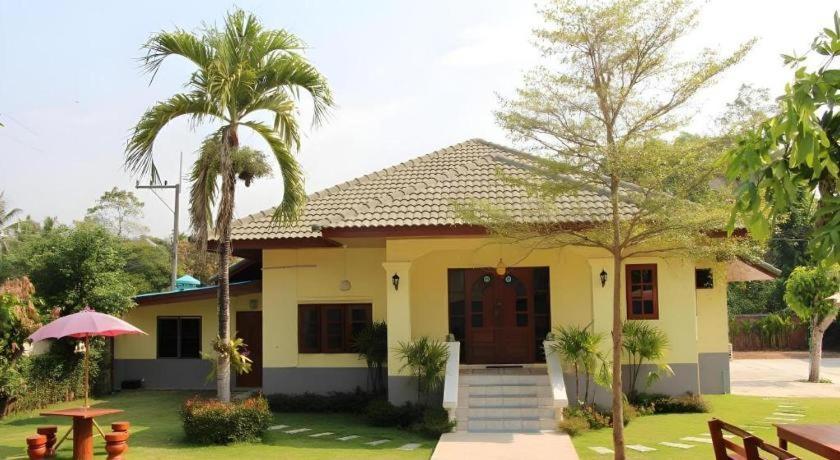 Oyo 769 Ban Thassanee Hotel Chiang Mai Buitenkant foto